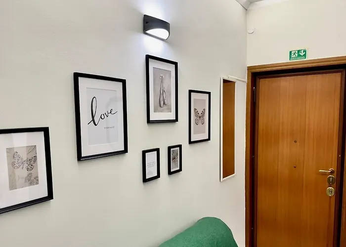 Elegant In Appio, Wi-fi, Subway Apartment