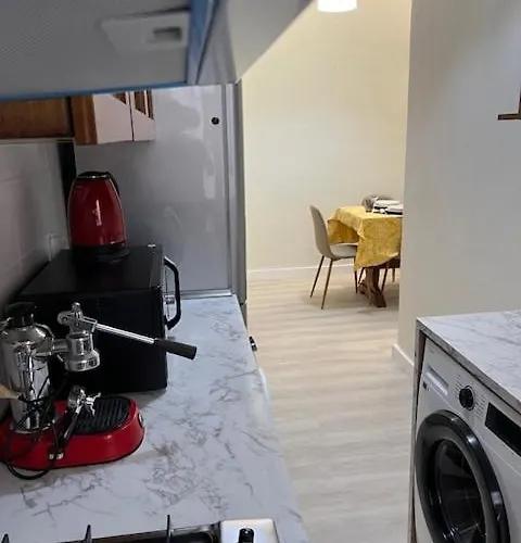 Elegant In Appio, Wi-fi, Subway Apartment *