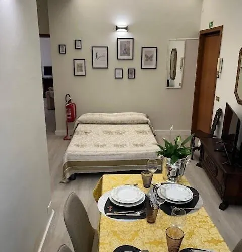 Apartment Elegant In Appio, Wi-fi, Subway Rom