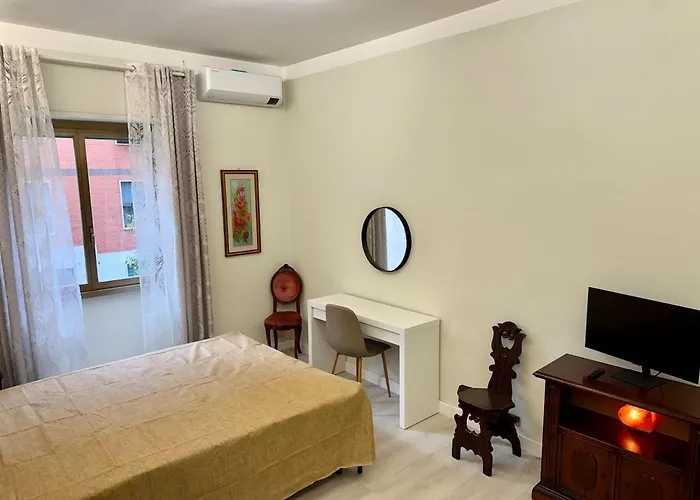 Elegant In Appio, Wi-fi, Subway Apartment