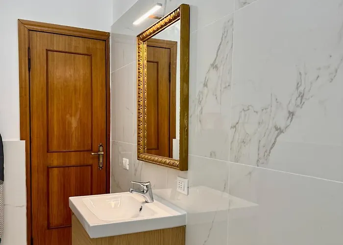 Apartment Elegant In Appio, Wi-fi, Subway *